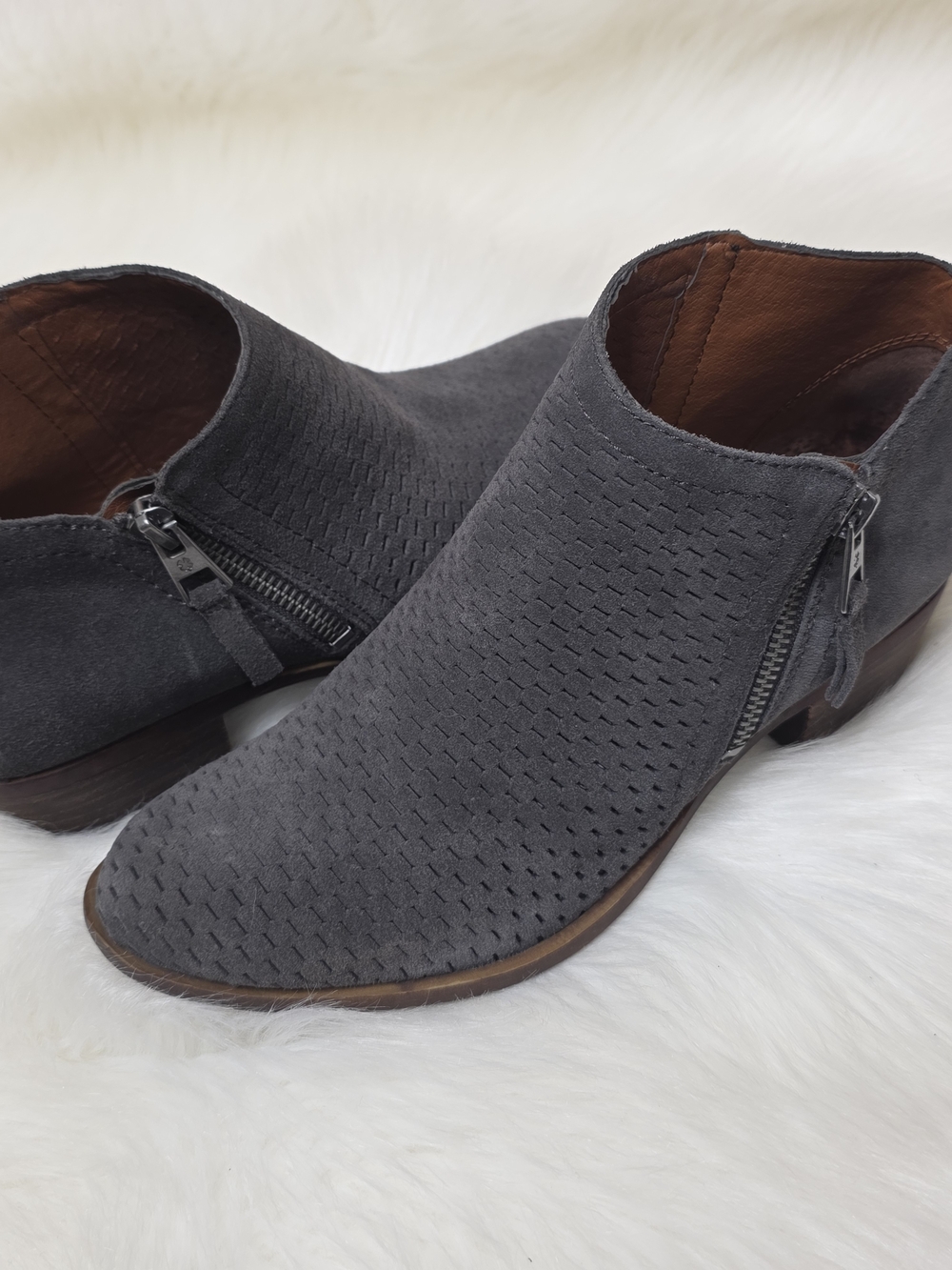 Women's Lucky Brand Gray Ankle Booties, 7.5
